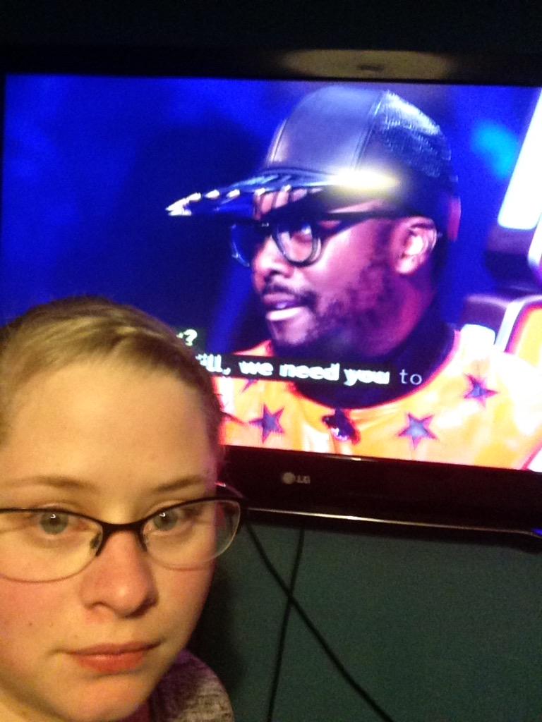 becki_1987's tweet photo. @iamwill loving the show! @VikeshMusic to Win!! http://t.co/2XnjFnv9Ji