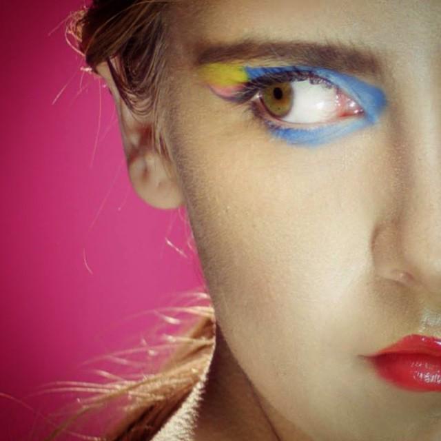 SnobSolutionsTw's tweet photo. @danielareos #preview #makeupwithlove @snobsolutions @alexapletcher #filmwithlove 💄💛🎀 http://t.co/d8ZK6oRRIt http://t.co/MQdaJWYO9c