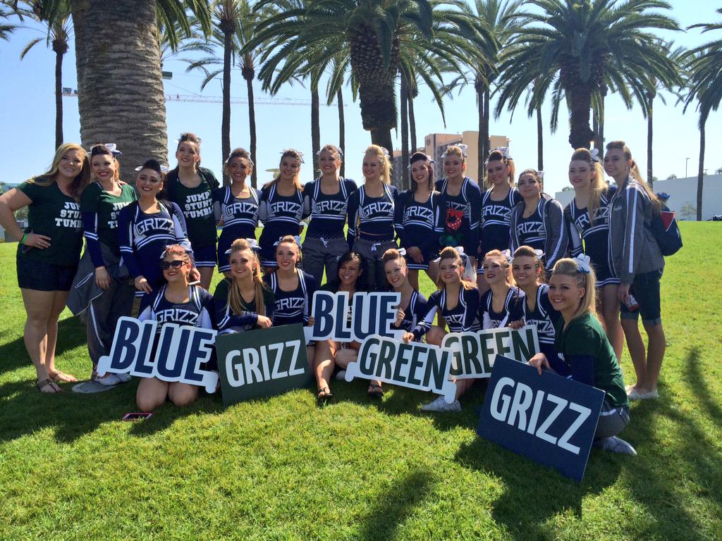 hayleegillis's tweet photo. Great job girls!!! #chcheer http://t.co/34Tqa36yL3