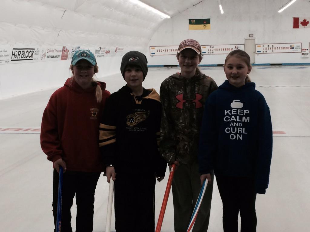LynetteKotz's tweet photo. Kaitlyn entered Open bonspiel with her friends, did awesome & had blast! #curling #11yrsold #1stbonspiel #many2come http://t.co/pXDWNS414o