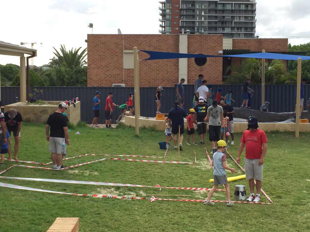 JonnineJonnine's tweet image. ASPIREchallenge&amp;amp;leadershipactivities#resilience#collaboration##problemsolvingfun!ThanksDanielMetropolisLeeWalkerJudd!