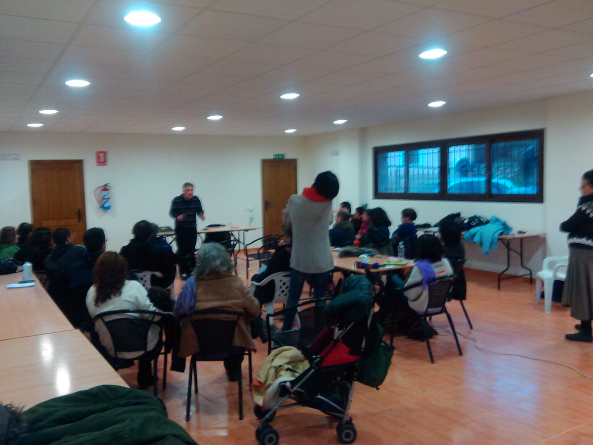 VictorGdeLucas's tweet photo. Jornadas #ecofeminismo en Castillejo del Romeral @EQUOCLM @LosVerdesCLM @eQuoCuenca @LOSVERDESCUENCA @redequomujeres http://t.co/AONsxvgyps