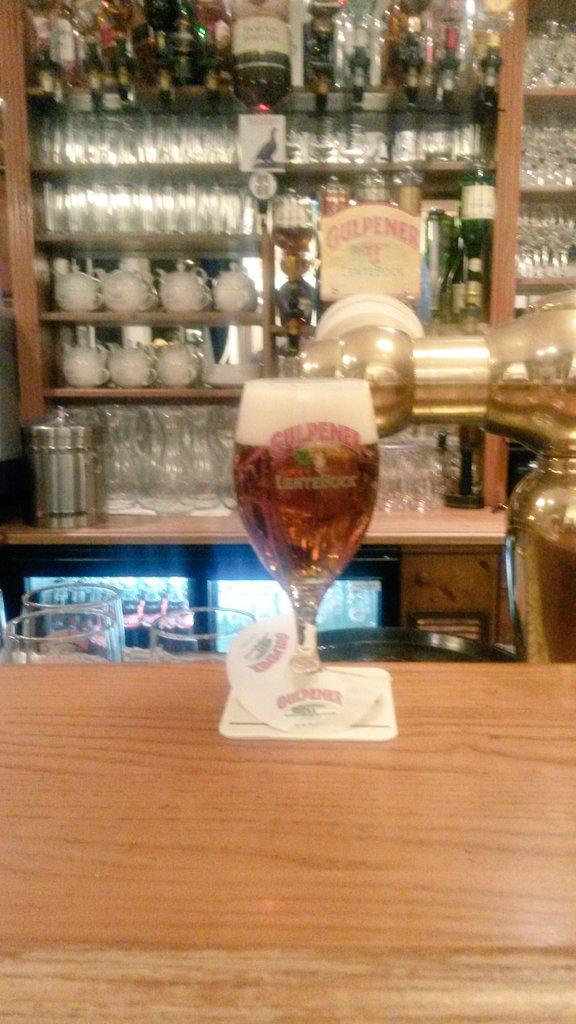 rest_de_fortuna's tweet photo. Nog net op tijd, de lente begint: #lentebock van @Gulpener , Proost @rest_de_fortuna http://t.co/DpWXe2xjTD