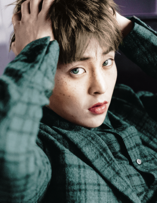 clcoohshee's tweet photo. "@WeGotLoves: 150321 XIUMIN TEASER http://t.co/XqYQHzF7b2" :O