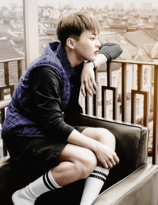 clcoohshee's tweet photo. "@WeGotLoves: 150321 XIUMIN TEASER http://t.co/XqYQHzF7b2" :O