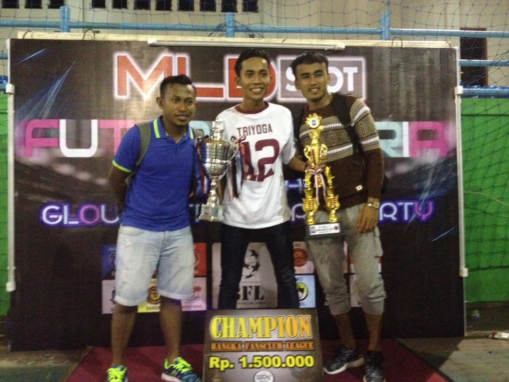 GoentarTriYoga's tweet photo. Champione !!! @RCI_Babel #latepost #BFL2015 #hungryforglory http://t.co/y5JTwyofQX
