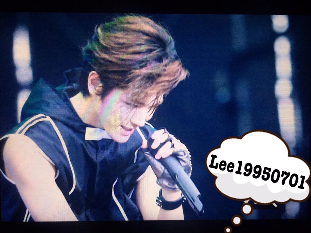 Whatever happens，please take care of yourself…Cause I want to see you dance on stage…Keep fighting，You are the best！