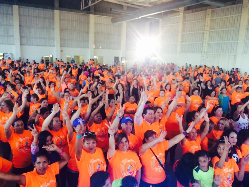 bsanchezl's tweet photo. #GuaymasListo para hacer Gobernador a @JavierGandaraM las mujeres al 100! @mvillegas2001 @mikeleyva75 http://t.co/dY1uljU91F