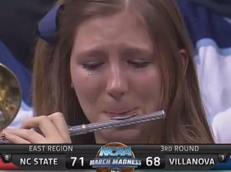 BleacherReport's tweet image. VIDEO: The crying Villanova fan playing the piccolo is the saddest thing you’ll see all week ble.ac/1EA73AE