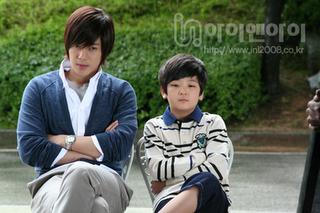 sekar_wow09's tweet image. Baek Seoung-Jo &amp;amp; Baek Eun-Jo 😘
@kim_hyun_joong @sgkimyongjun @ChoiWonHong20