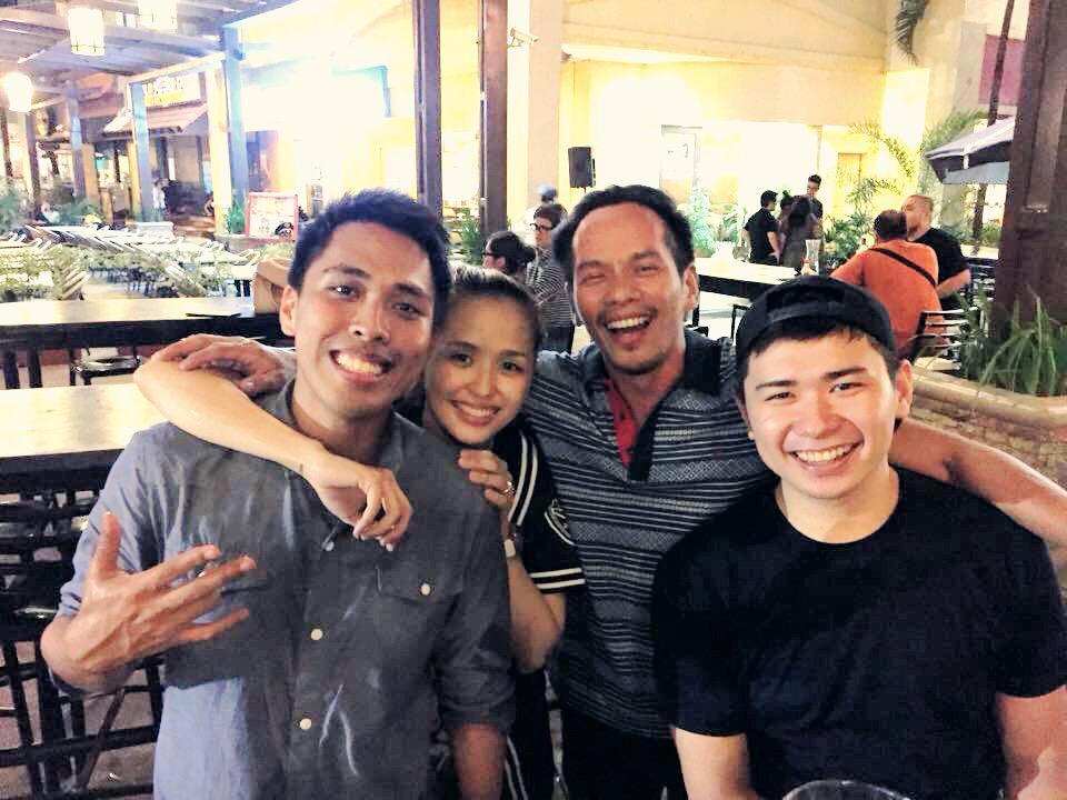 regalfonso_'s tweet photo. WHAT.A.NIGHT. 🌀 #banyolo @RowcPM @xernanalfonso @yoshidayosh_ #toki #kuyapao http://t.co/fKgGB9ZIWv