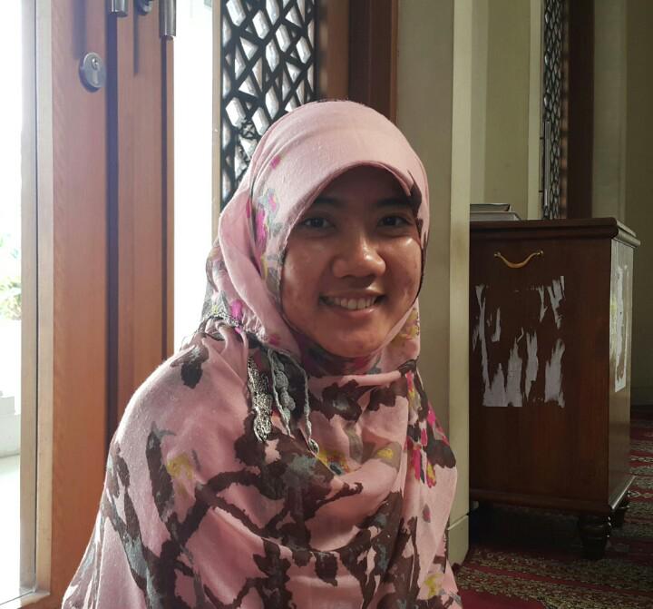 Ini dia <a href="/fitrifuadah/">Fitri fuadah</a> pemenang hadiah Umroh dari #filmHIJAB. Thanks to Najaha Tours&amp; Travel!