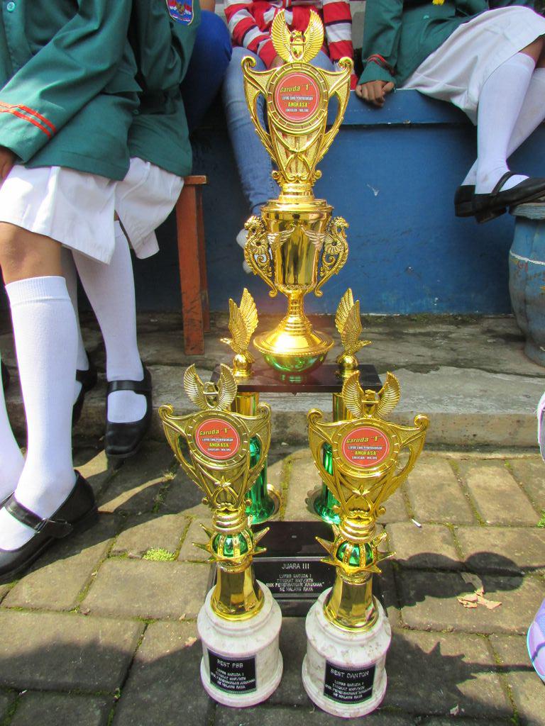 PSmetarigala's tweet photo. Alhamdulillah, Laskar Putri Nusantara mampu menampilkan yang terbaik #Garuda1 http://t.co/eAxPHFjXYG