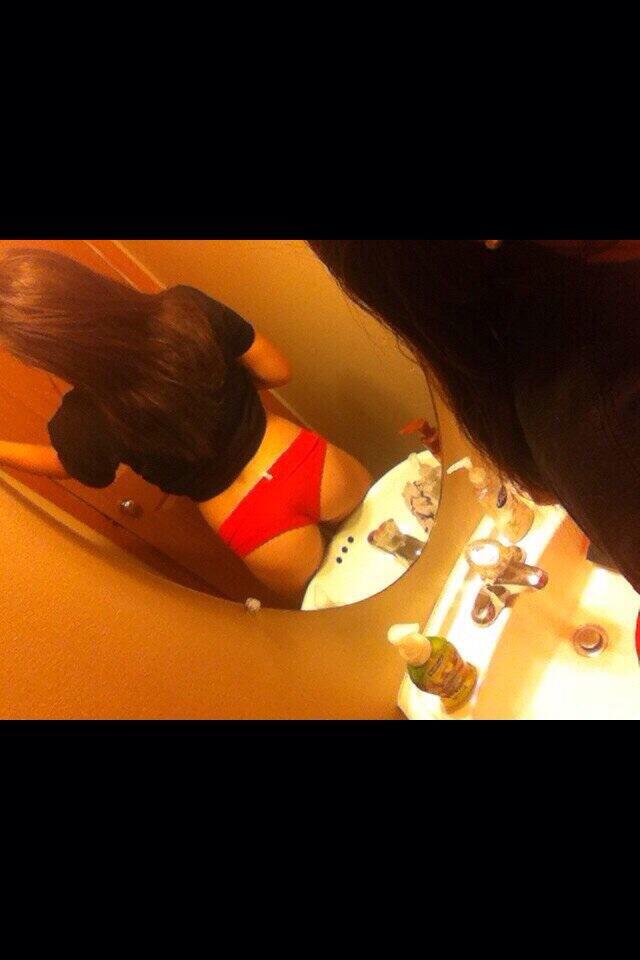 BootyintheUS's tweet photo. Goodnight Booty from Omaha Nebraska 😛😍 http://t.co/MUZyKVDocU