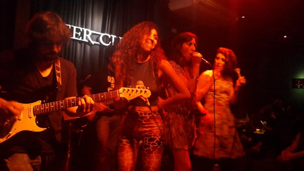 goriladepilada's tweet photo. @SaviaMusica en @EterClubBar LA DIOSITUD http://t.co/aR4JCOV8fM