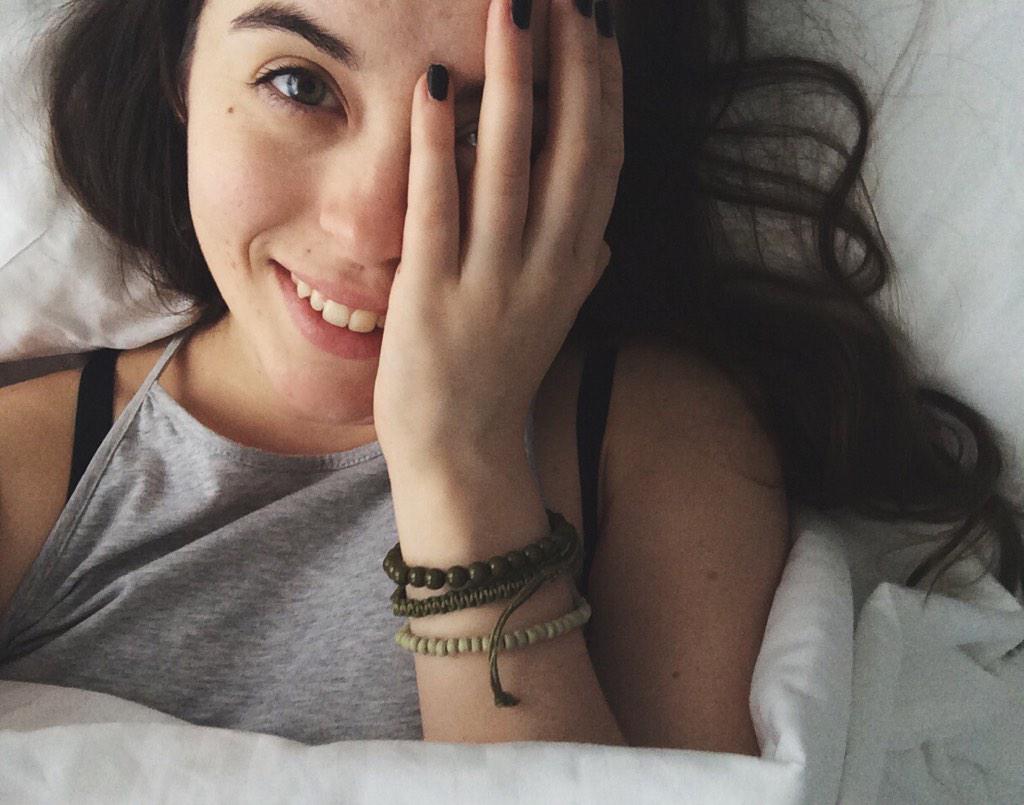 heyimbee on Twitter "nap time? yes 🙈 http//t.co/lAxlTxLckg"