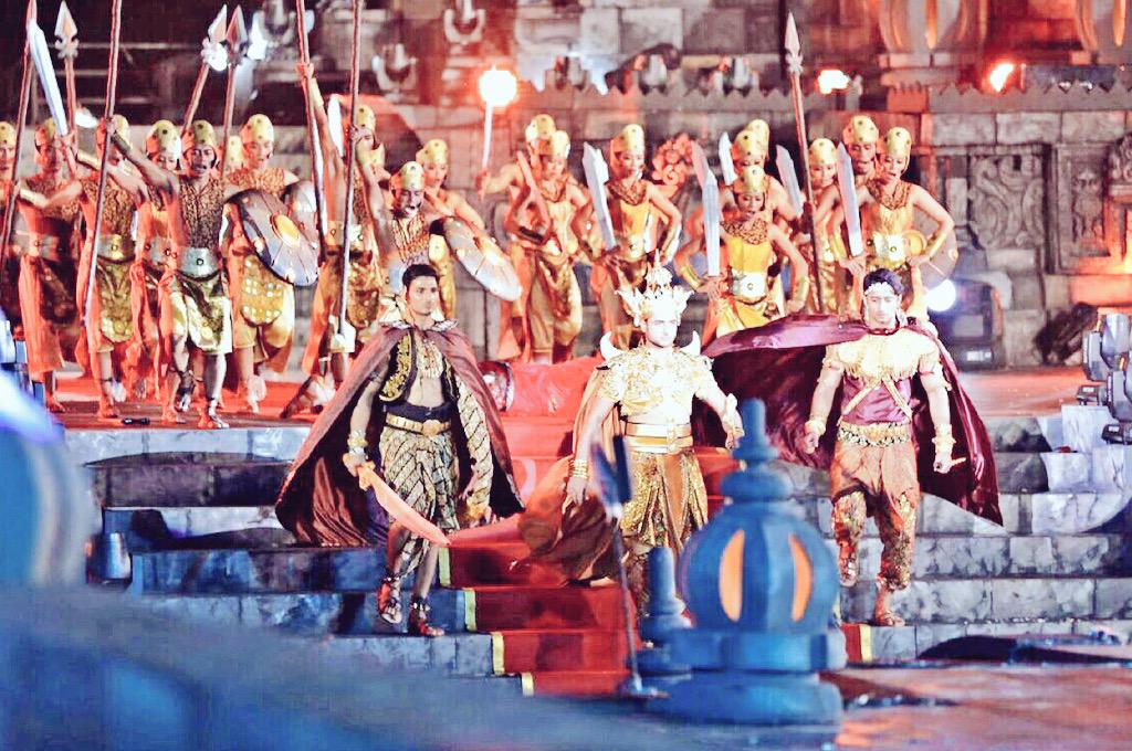 Shaheer_S's tweet photo. nothing more magical than living a mythological character @ the same place where it originated. #INDONESIAKEREN http://t.co/CPayXWNom9