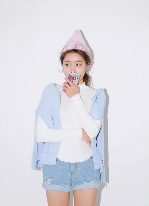 xSK_psora's tweet photo. [STYLENANDA] Distressed Denim Shorts http://t.co/dNIITrS1DC