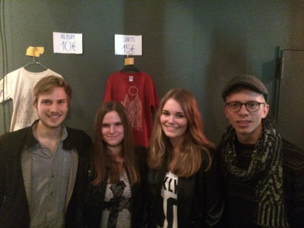 kle_lea's tweet image. Super Auftritt im Atelier😍💞 @seed_to_tree #seedtotree