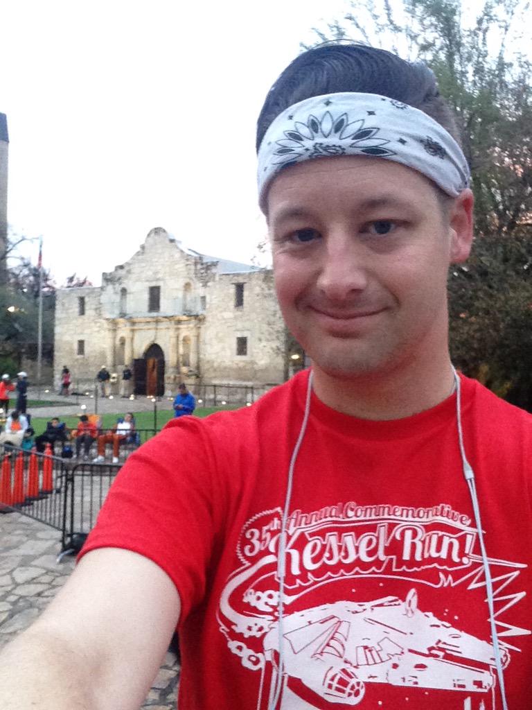 wsonger's tweet photo. Time to get my run on! Time for the Alamo half &amp; donut dash #seeyouatthefinishline #runnersbliss http://t.co/slv1AJiDRr