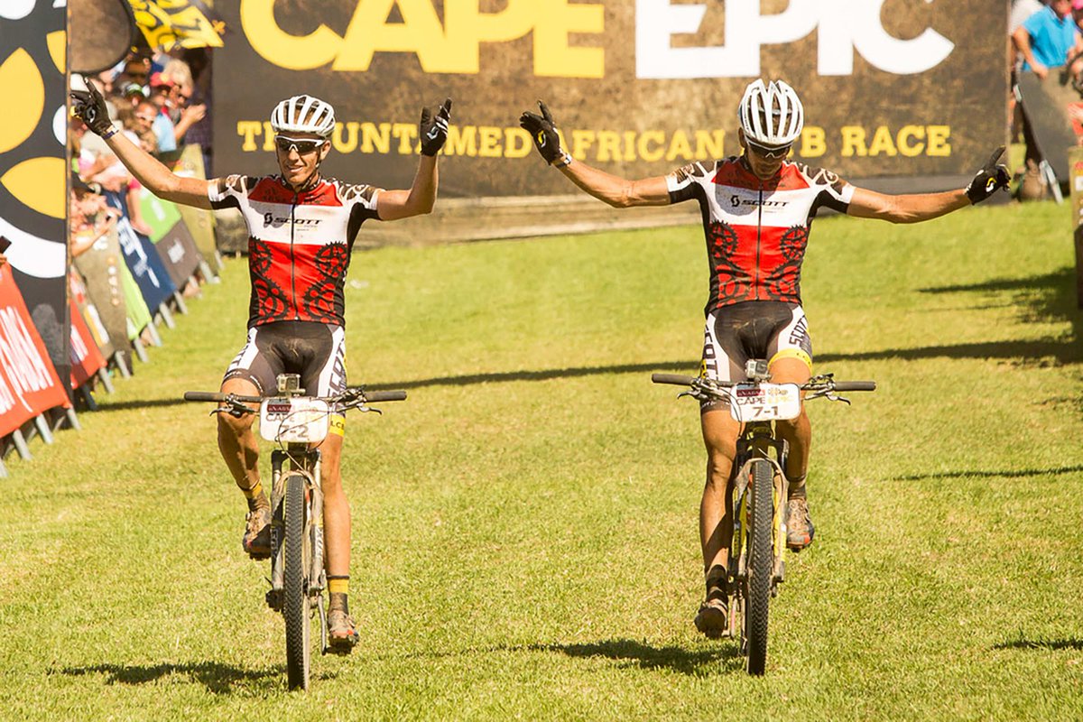capeepic tweet media