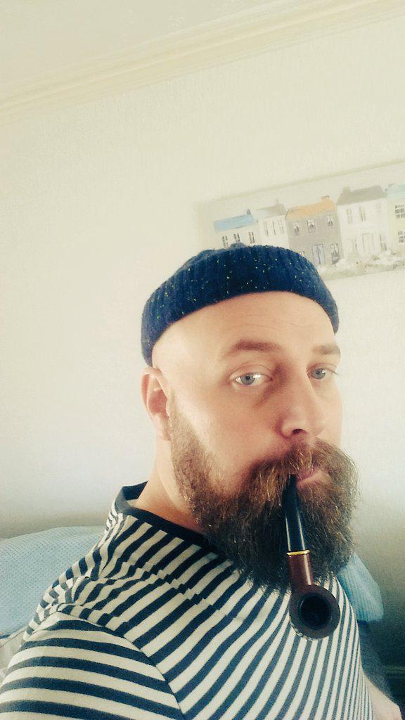 gerful_G's tweet photo. #beards #beardlife #pipes #beardsandpipes #noshavelife #ratemybeard #beardenvy #beardsunite #beardcircus http://t.co/ENGslqHXH5