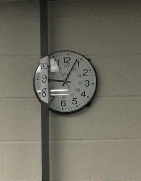 PiedrahitaLuis's tweet photo. A problemas tontos, soluciones estúpidas. http://t.co/DDM4R9wQ8h