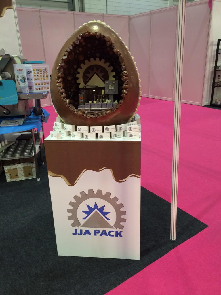 You should this egg on the <a href="/JJApack/">JJA Pack</a> stand! Pictures don't do it justice - 140lbs of choccy bliss #lovepackaging