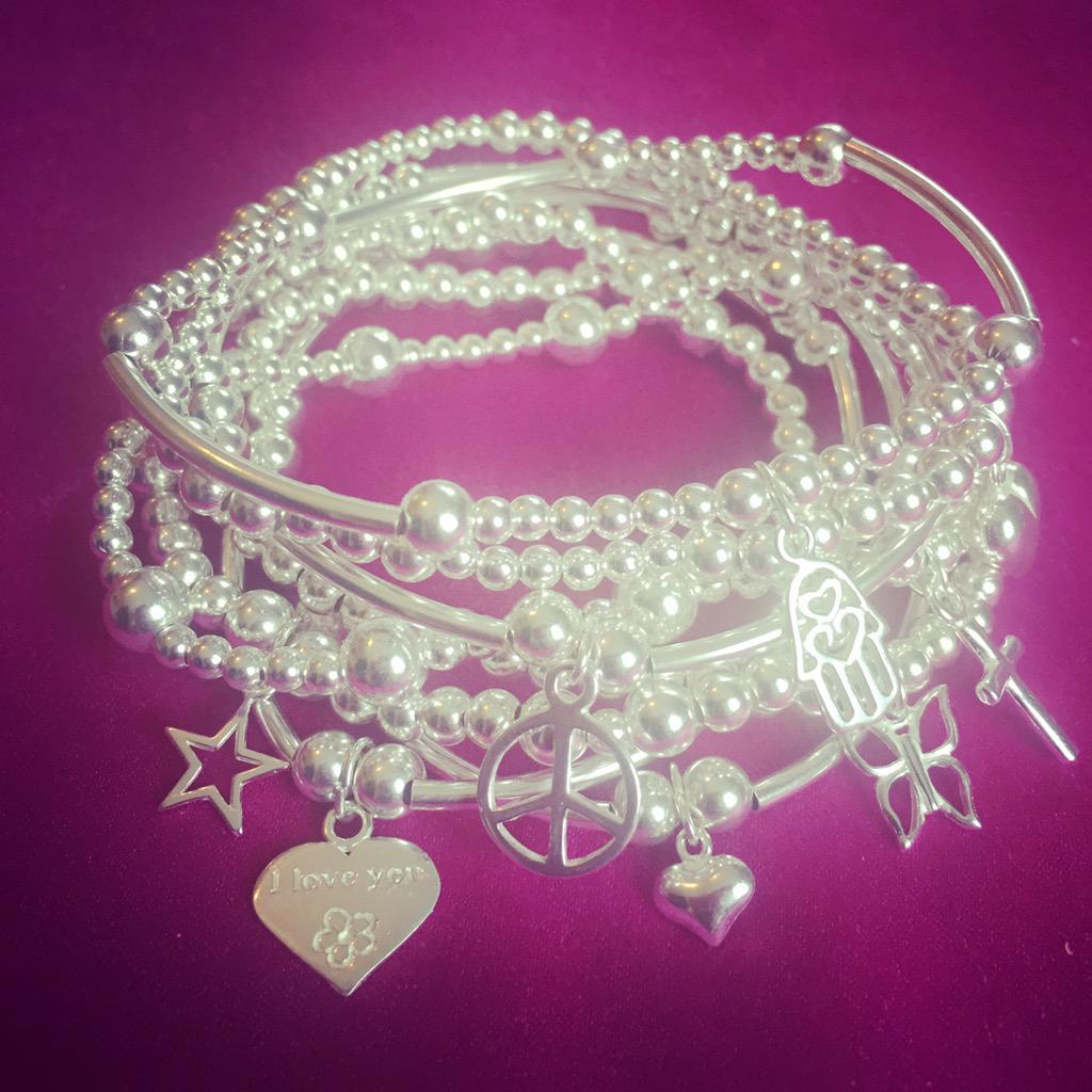 CharmingQuite's tweet image. 