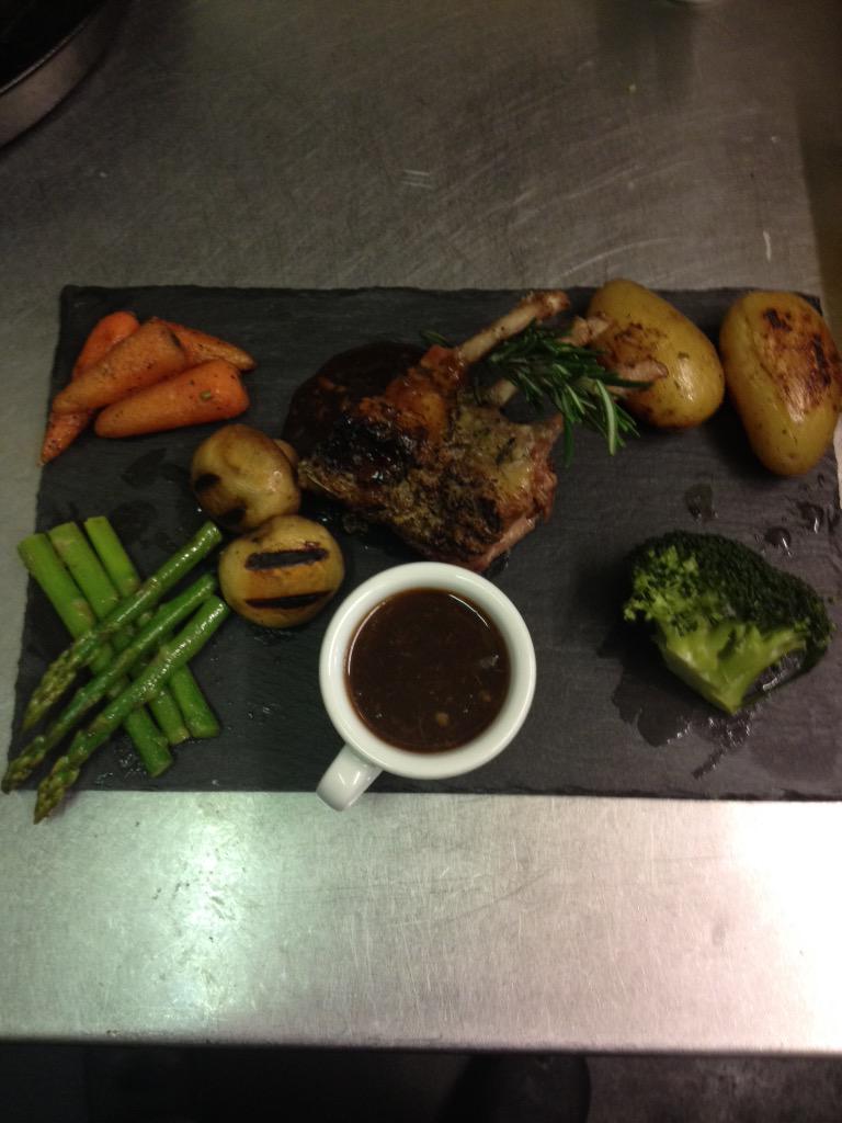 TheHavelock's tweet photo. Lamb rack,honey glazed carrots,garlic and rosemary potatoes and a chipotle chilli jam gravy available today £10.95 http://t.co/w4K6kl0VaF