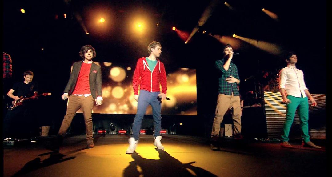 kakdeo's tweet photo. Acara mau dimulai ๐๐ #OneDirectionOnNETtv http://t.co/1ECkBDSqcA