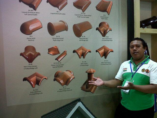 FilanAdhyastha's tweet photo. @MCLassRoof I Love M- Class #MClassRoofKeren http://t.co/W6jX7eQjsy
