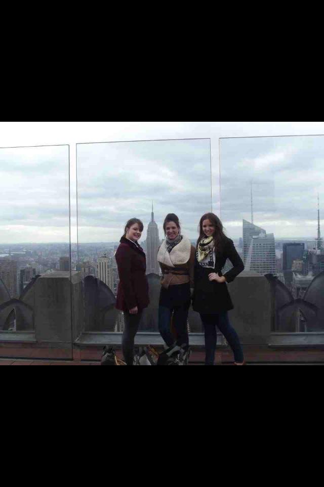 Take me back here 🙏 loved it so much @Cass_LouisaB @Victoria_jg  #iheartNCY #eastergirlstrip