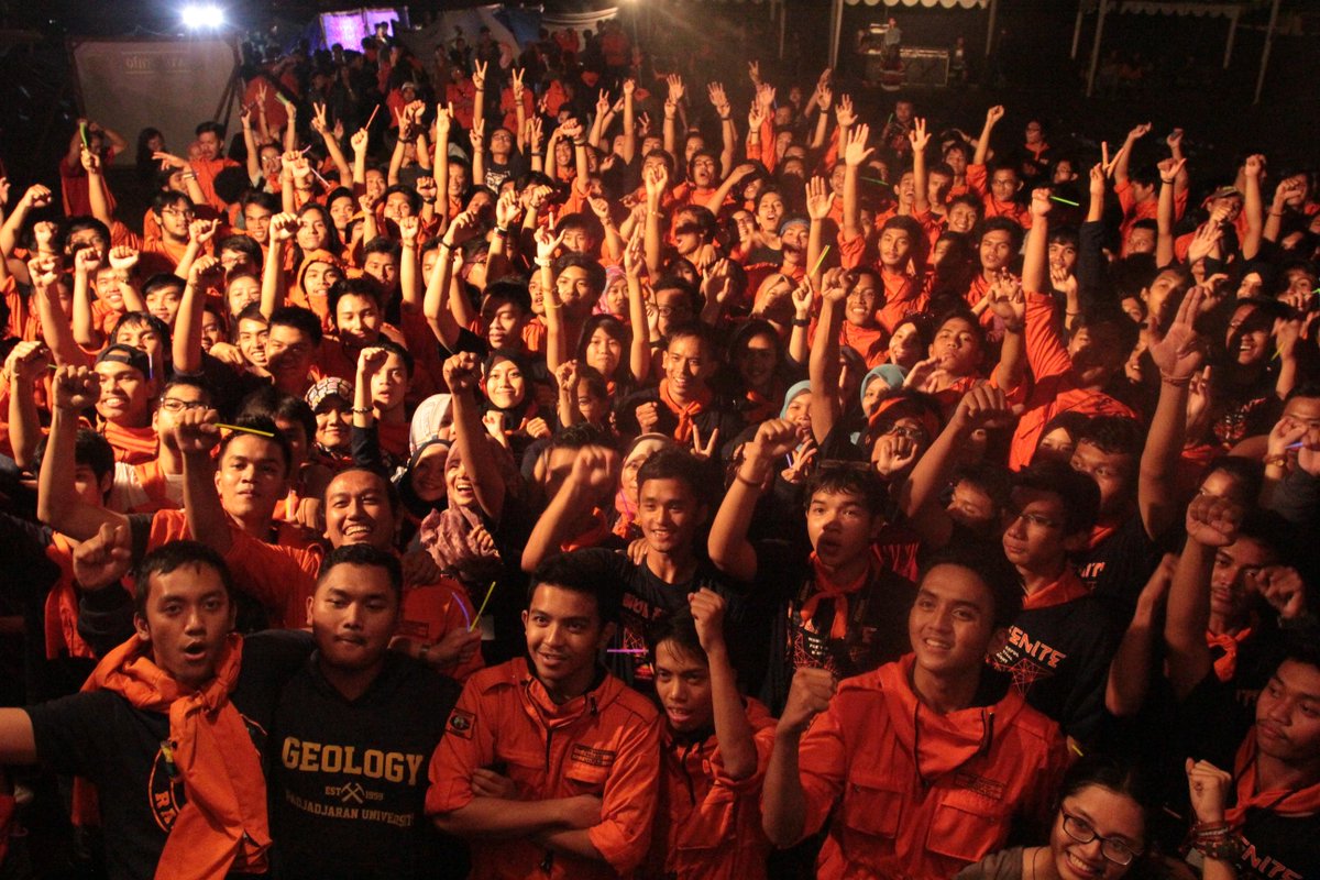 makasih akang teteh yang udah dateng ke wulfenite:) <a href="/GeoUnpad/">HMG Unpad</a>