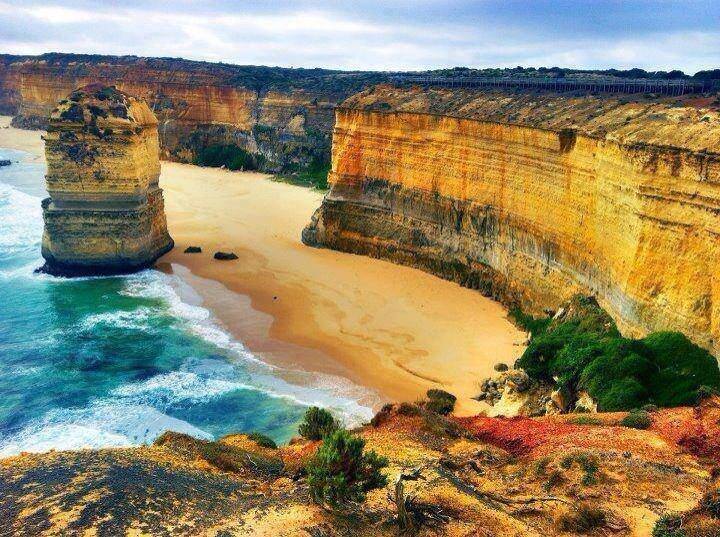 One of the best road trips in the world... the Great Ocean Road in #Australia