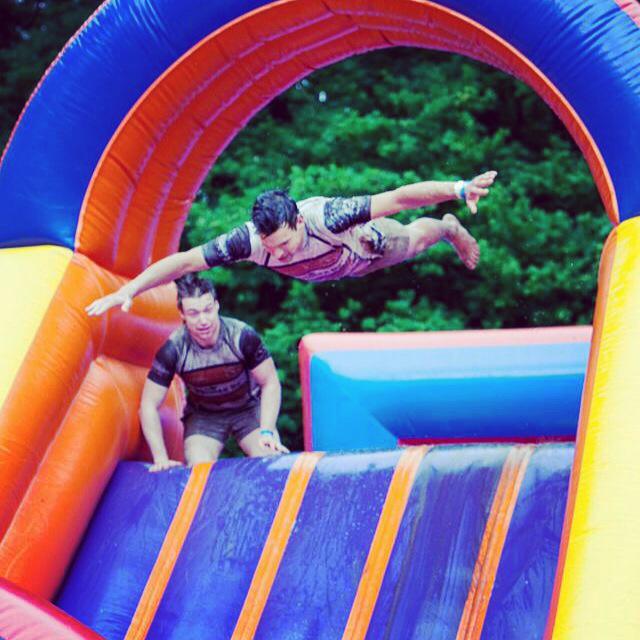 Vett! Houd jij van uitdaging en gekkigheid? Schrijf je dan in met een team op hemelgames.nl! #Fun #Hulsbeek