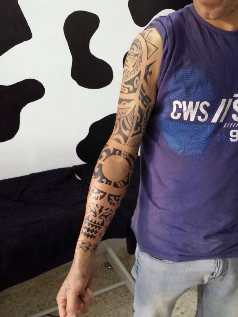 DamotaIsmael87's tweet photo. Tatto terminado 👍👍👍 http://t.co/kGQEFhMeDP