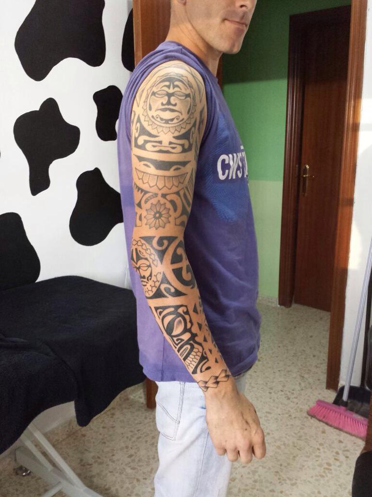 DamotaIsmael87's tweet photo. Tatto terminado 👍👍👍 http://t.co/kGQEFhMeDP
