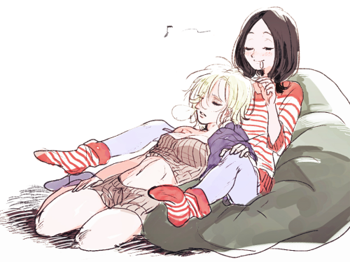 ShingekiGirls's tweet photo. #HappyBirthdayAnnie #Annie #ShingekiNoKyojin #AnnieXMina http://t.co/WPJgPfoczL