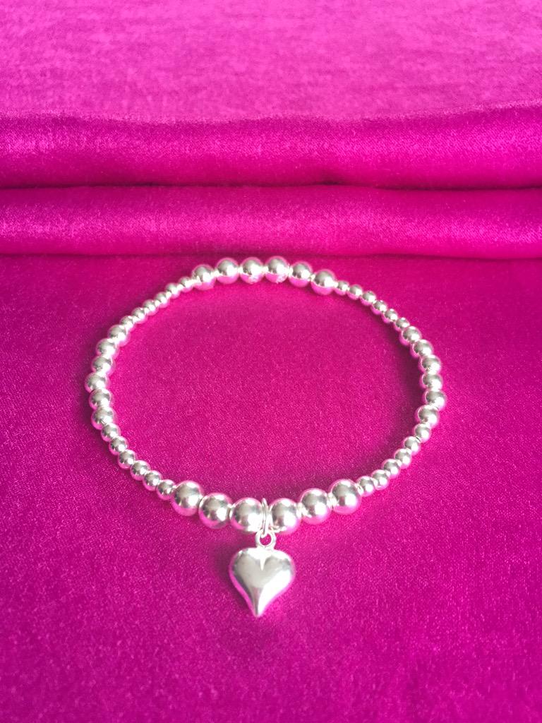 CharmingQuite's tweet image. 