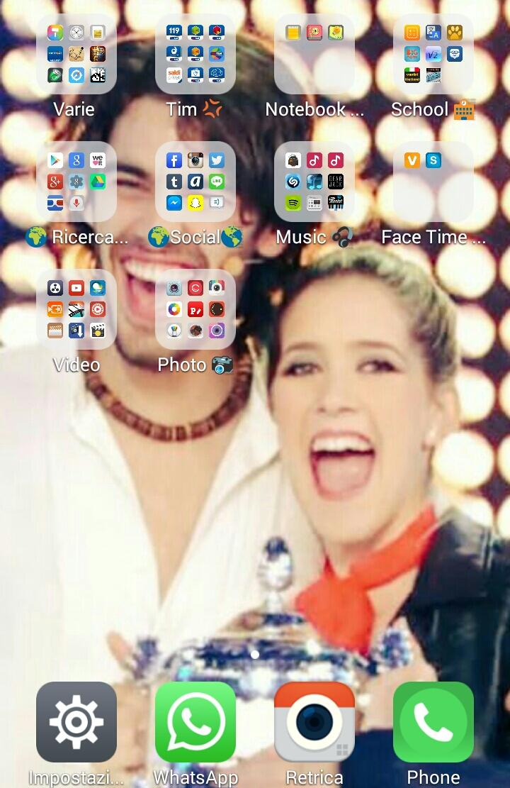 _Clara__Alonso_'s tweet photo. La mia schermata home ♥♡♥♡
Vi piace?? Io la amo ♥♡ http://t.co/dvyXGGVTCm