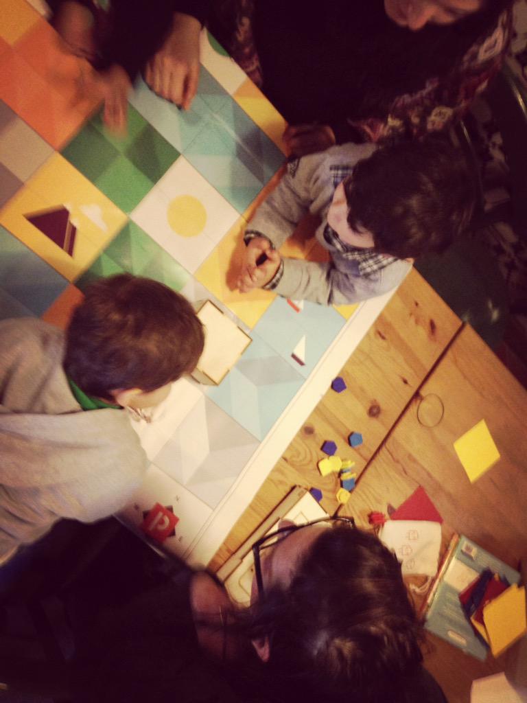 RuralHub's tweet photo. Quanti passi dovrà fare #cubetto per arrivare in #montagna ? #coding e #fattoria #didattica per #futuri #agricoltori http://t.co/AXyCEflRQi