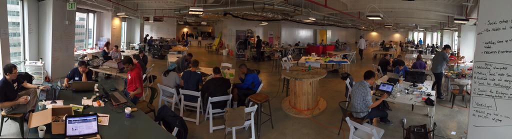 AudreyBellis's tweet image. .@hacksterio takes over @_rhubarbstudios day 2! #hackforthefuture #hardwareweekend