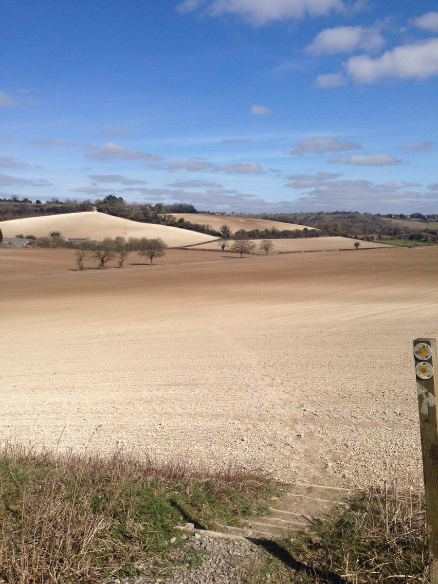 RTRrun's tweet photo. Beautiful day, beautiful views, beautiful run, fancy it? #6june2015 http://t.co/OWfpuwLaHf