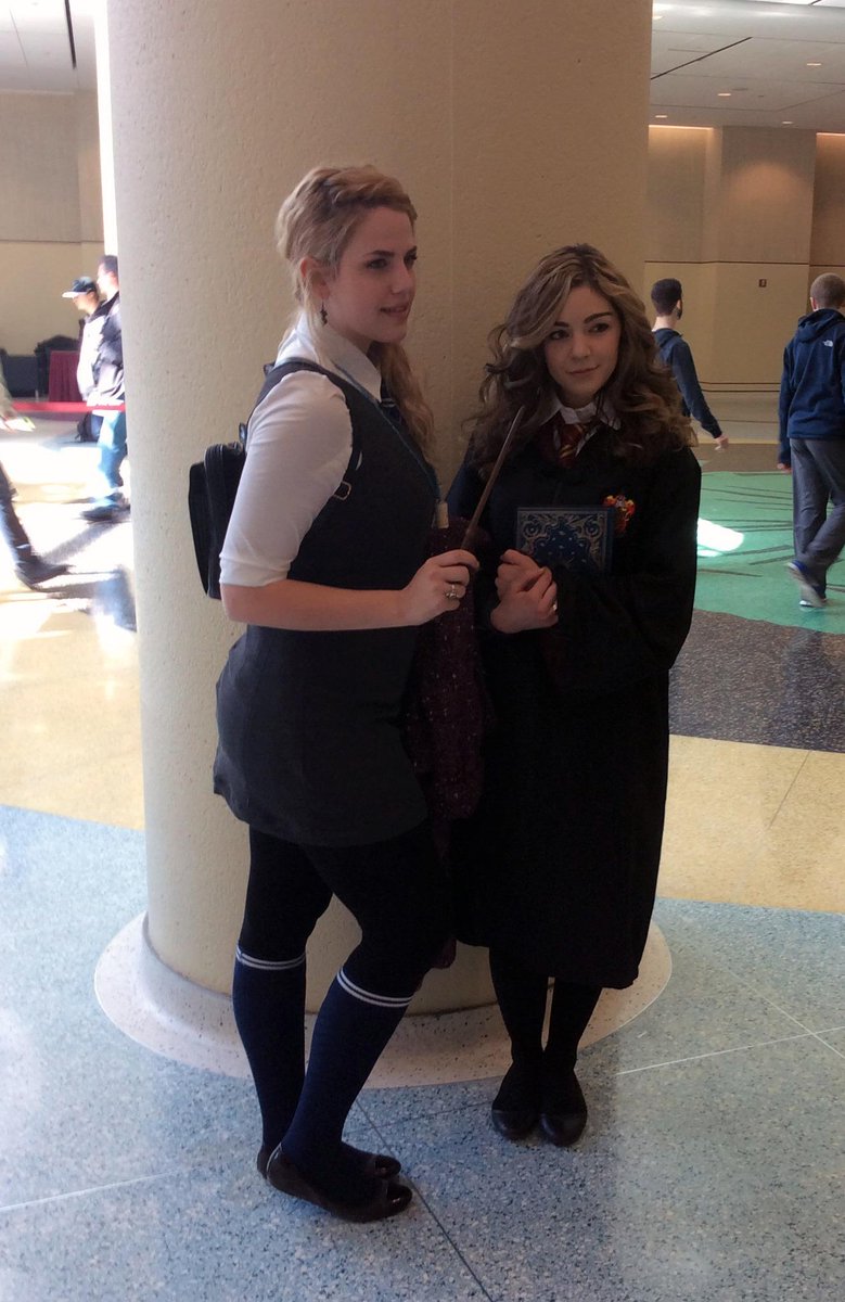 CarolJMims's tweet photo. Aren't you a bit short to be a #Stormtrooper? Check out what we saw at the #TorontoComicCon! #ComicCon2015 #Toronto http://t.co/DU5gwquAx1