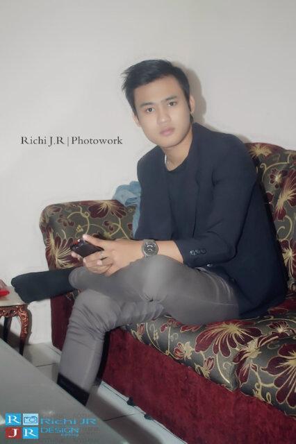 RickieDistha's tweet photo. http://t.co/p80FbkPa2S