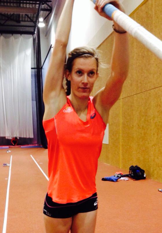 Ondanks dat: net goed gesprongen op Papendal, in m'n nieuwe Asics kleding! #yeeaaa #ASICSgorunit @ASICSeurope