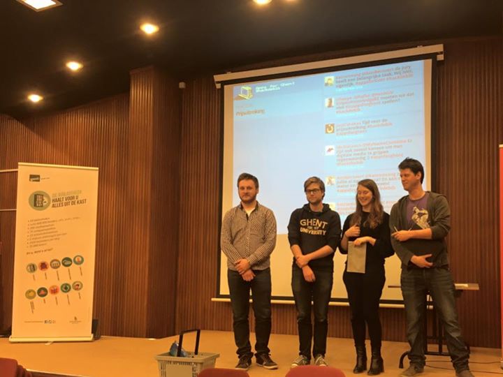 Mediaraven's tweet photo. Deze 4 ideeën voor #apps vielen gisteren in de prijzen tijdens #appsforghent #hackthebib http://t.co/5zUpTzBtDz http://t.co/0hlD1y35kv