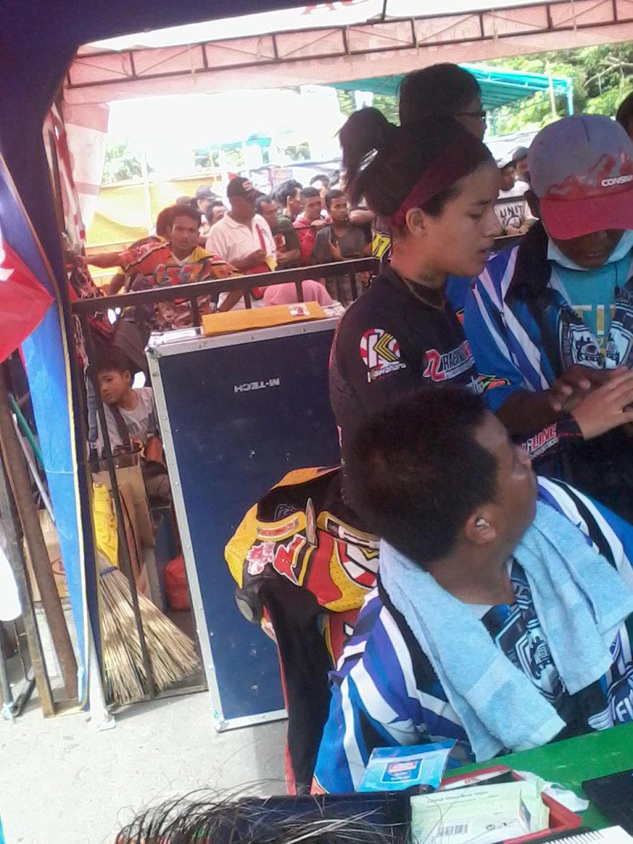 dimpel_joos tweet picture
