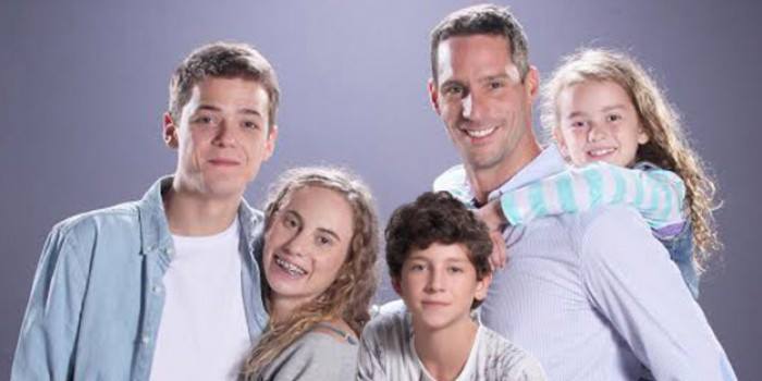 Pronto #PapáALaDeriva, la nueva teleserie vespertina de MEGA.
👉 goo.gl/T3HNK7 "